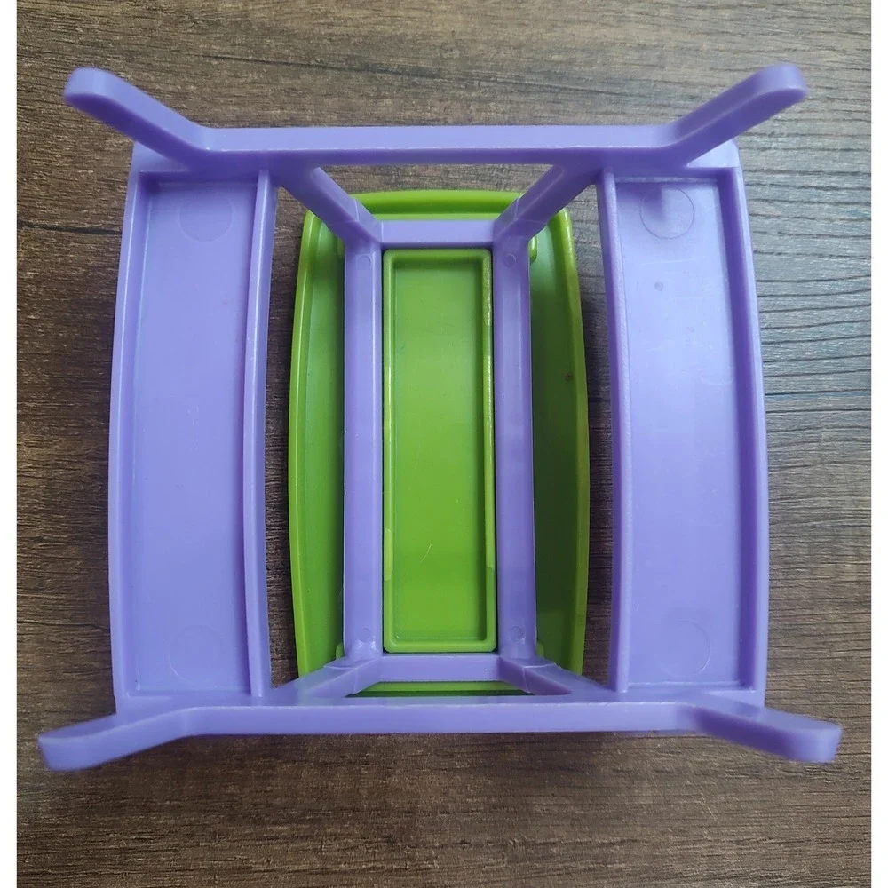 Fisher-Price Loving Family Dollhouse Backyard Purple Green Picnic Table